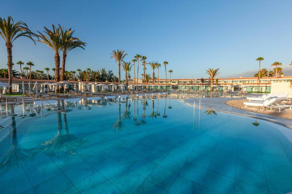 Kumara Serenoa by Lopesan Hotels 1