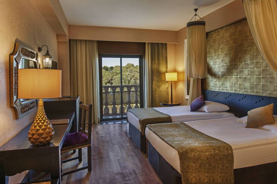 Spice Hotel & Spa 4