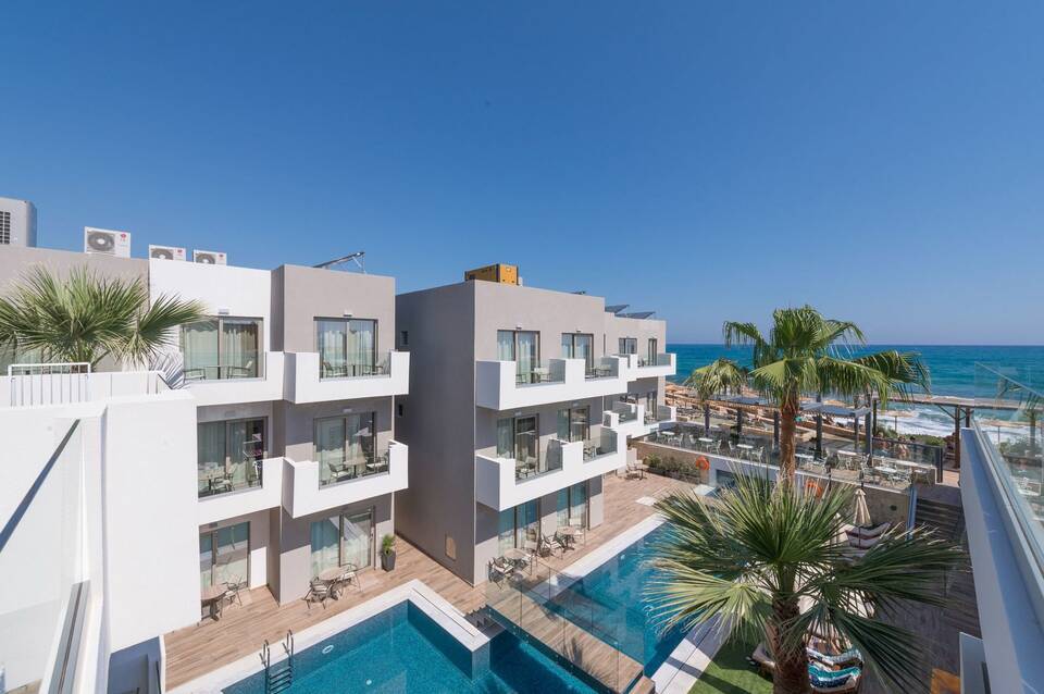 Cactus Bay Hotel 1