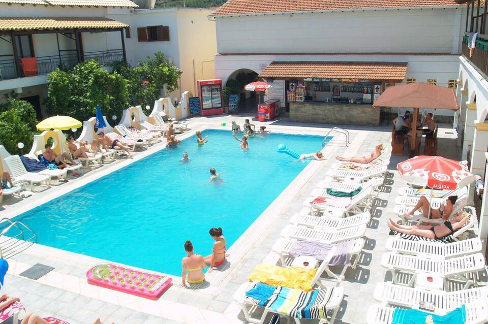 Hotel Lefkimi 1