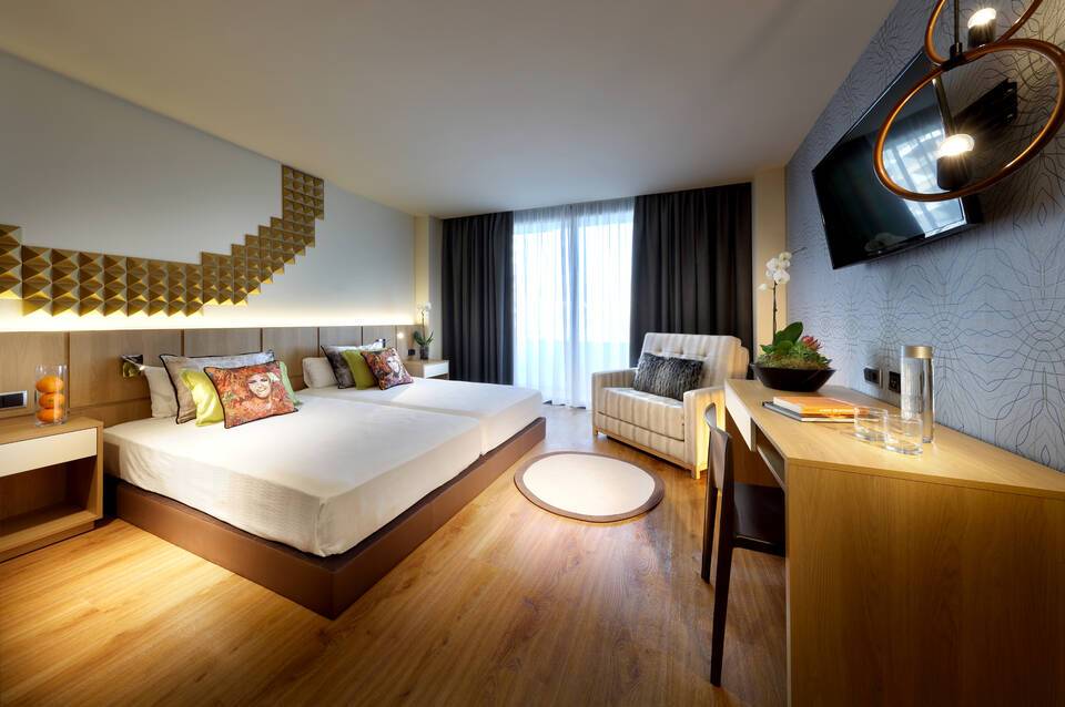 Hard Rock Hotel Tenerife 2