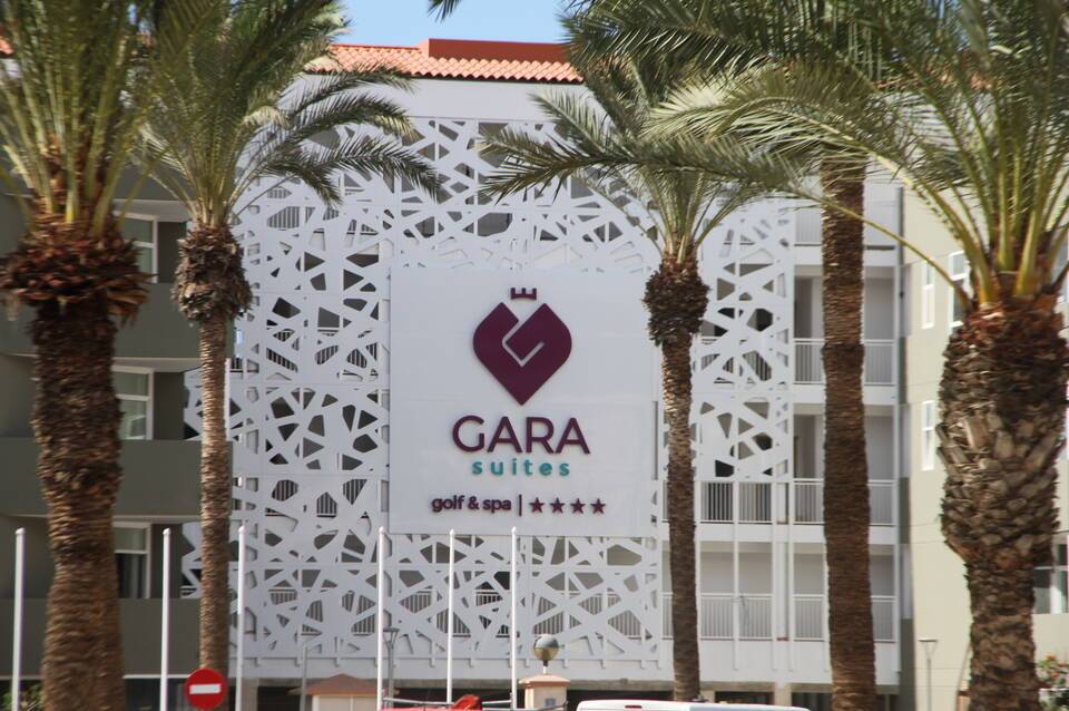 Gara Suites Golf & Spa 4