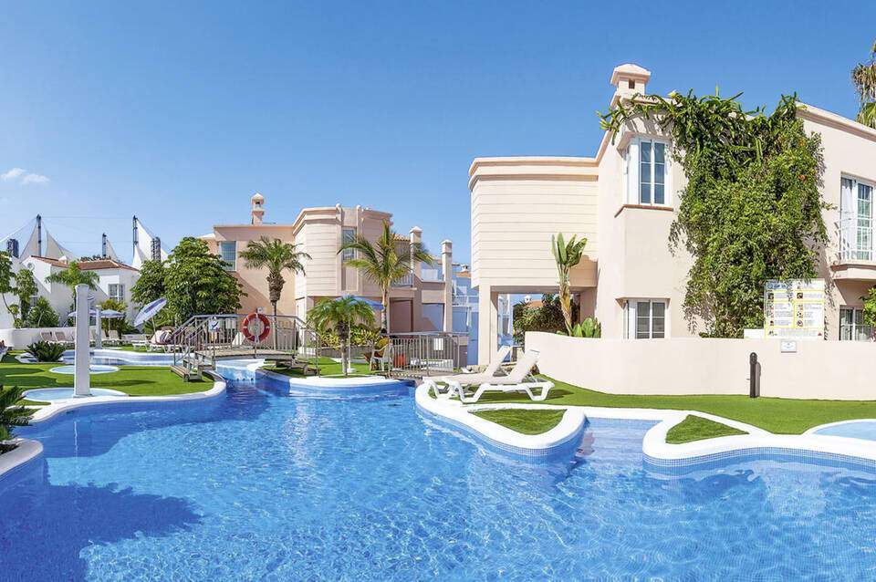 BLUESEA Bahia Fañabé & Villas 4