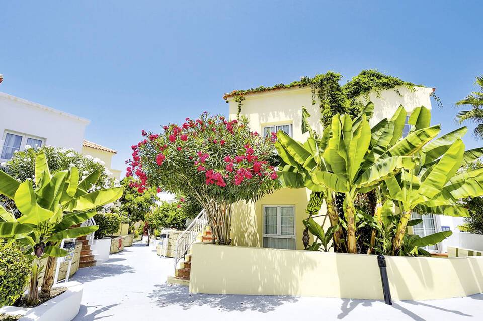 BLUESEA Bahia Fañabé & Villas 5