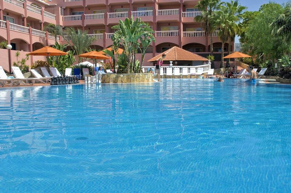 Apartamentos Marola Park 1