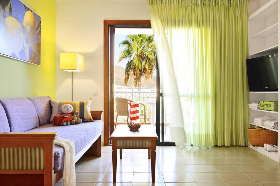 Coral Compostela Beach 1
