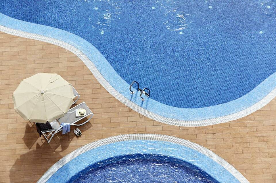 Coral Suites & Spa Hotel 3