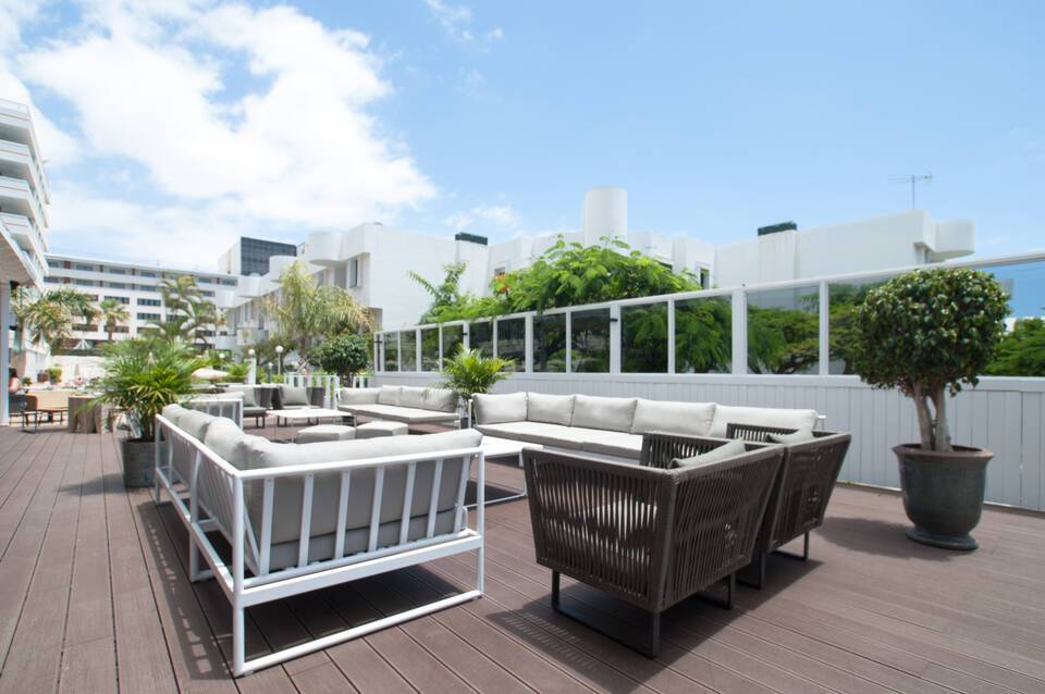 Coral Suites & Spa Hotel 5