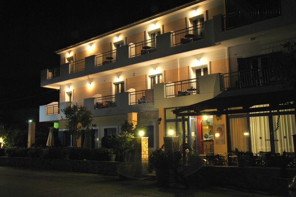 Kalypso Rooms 5