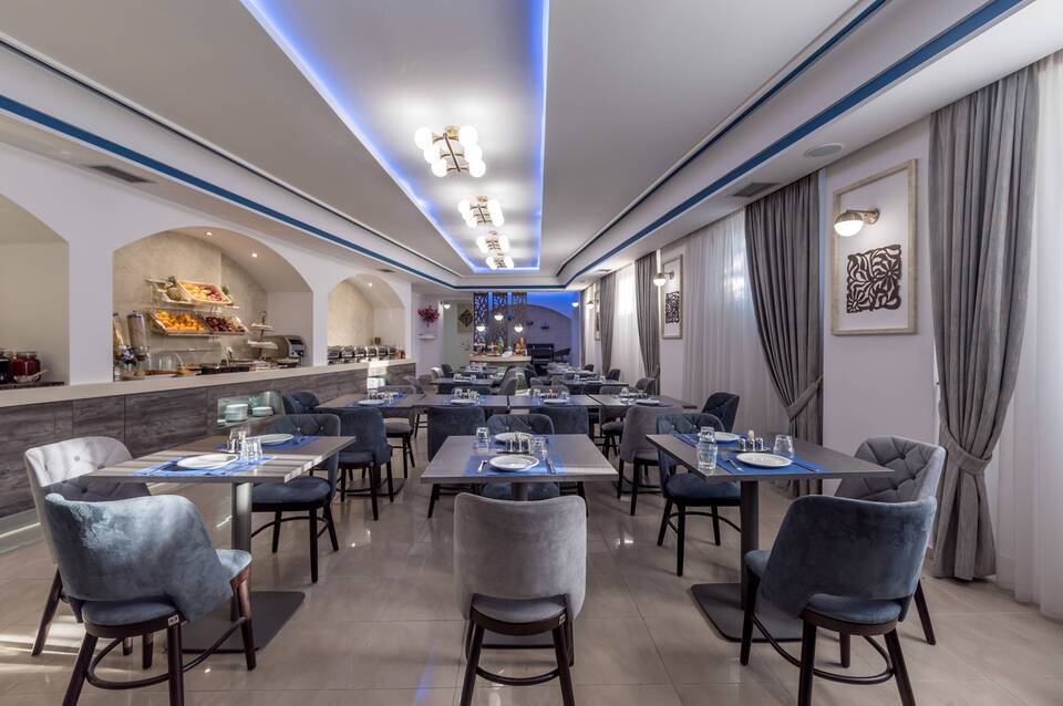 Daedalus Hotel 1