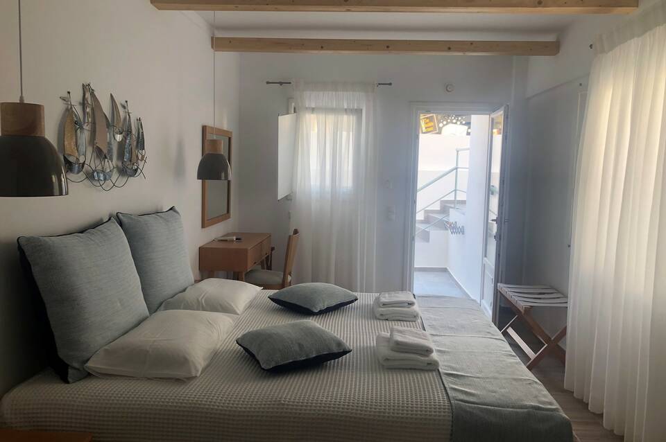 Karidis Hotel 5