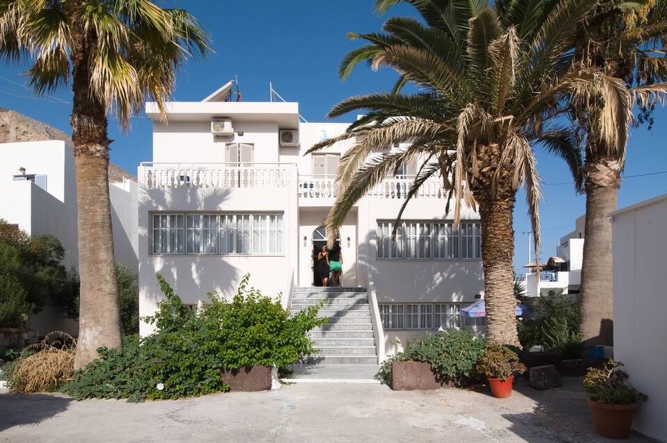 Kamari Blu Boutique Hotel 1
