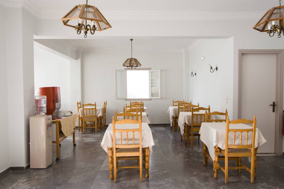 Kamari Blu Boutique Hotel 5
