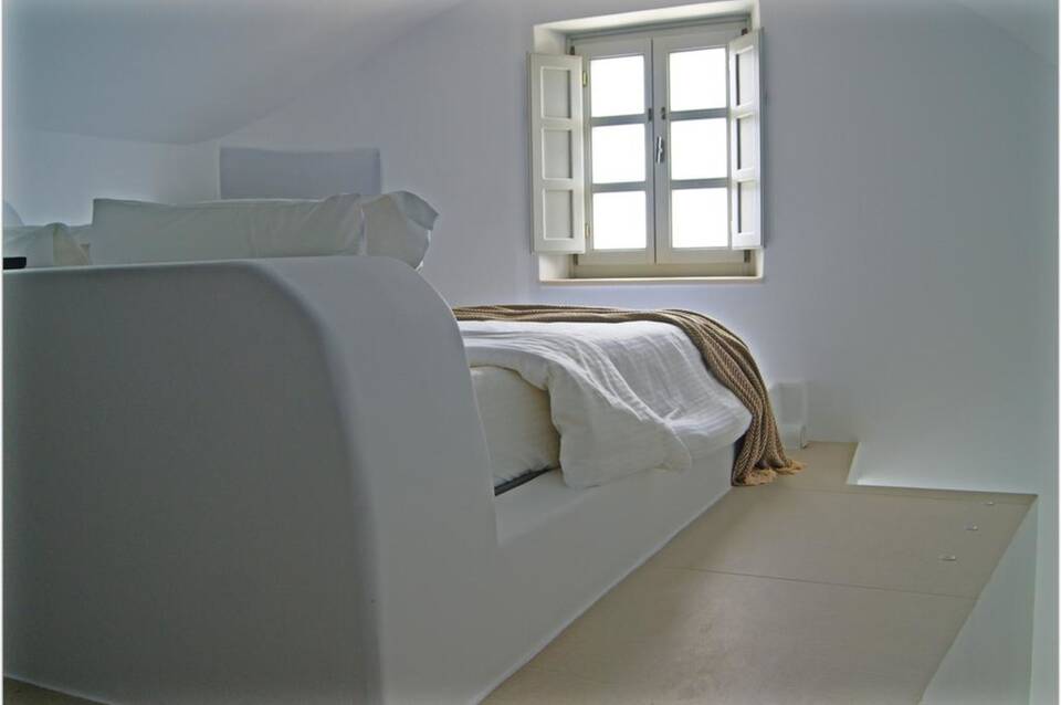 Nefeles Luxury Suites 3