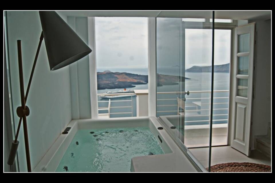 Nefeles Luxury Suites 4