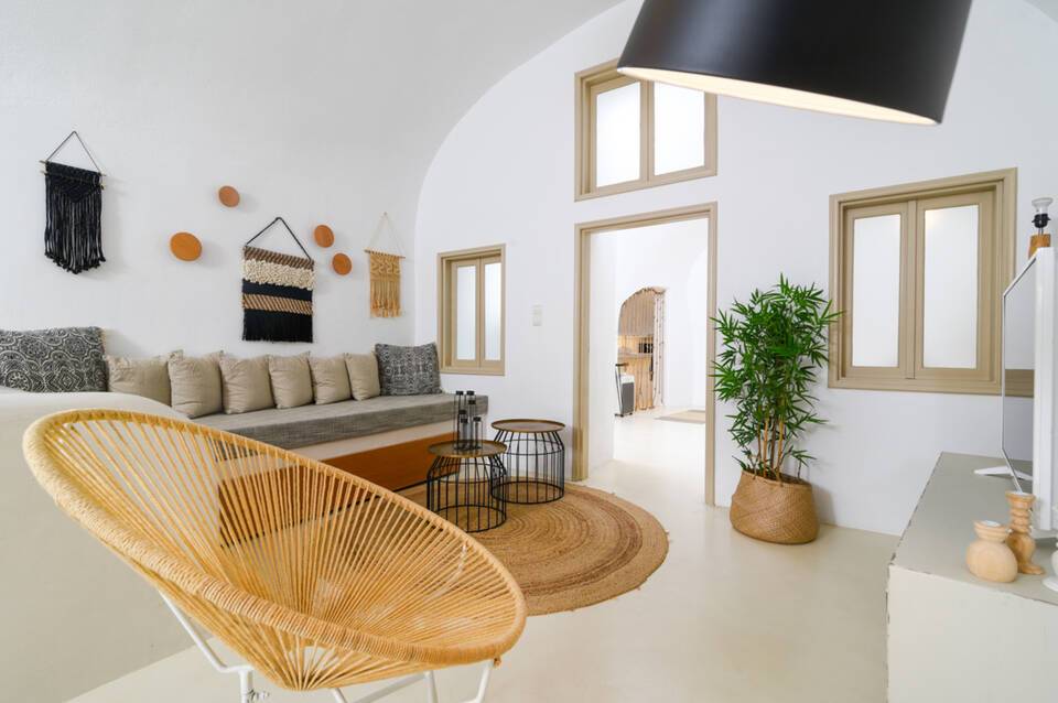 Santorini Suite Home 2