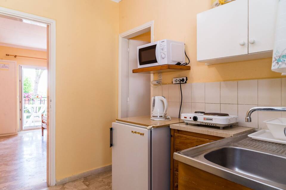 Roussa's Apartments 2