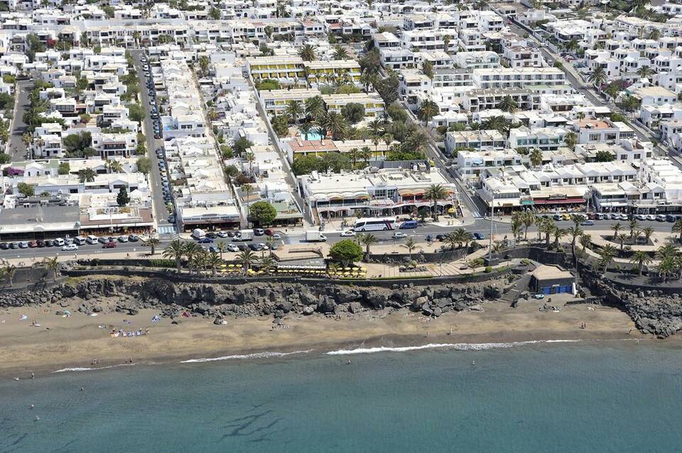 Arena Dorada Apartments 3