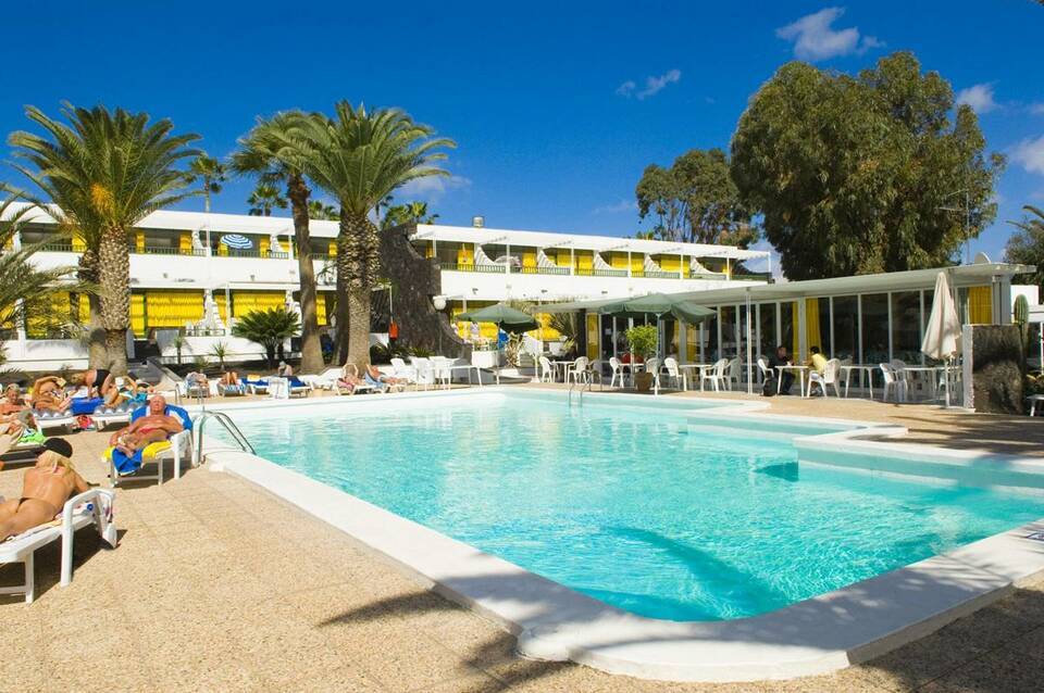 Arena Dorada Apartments 5