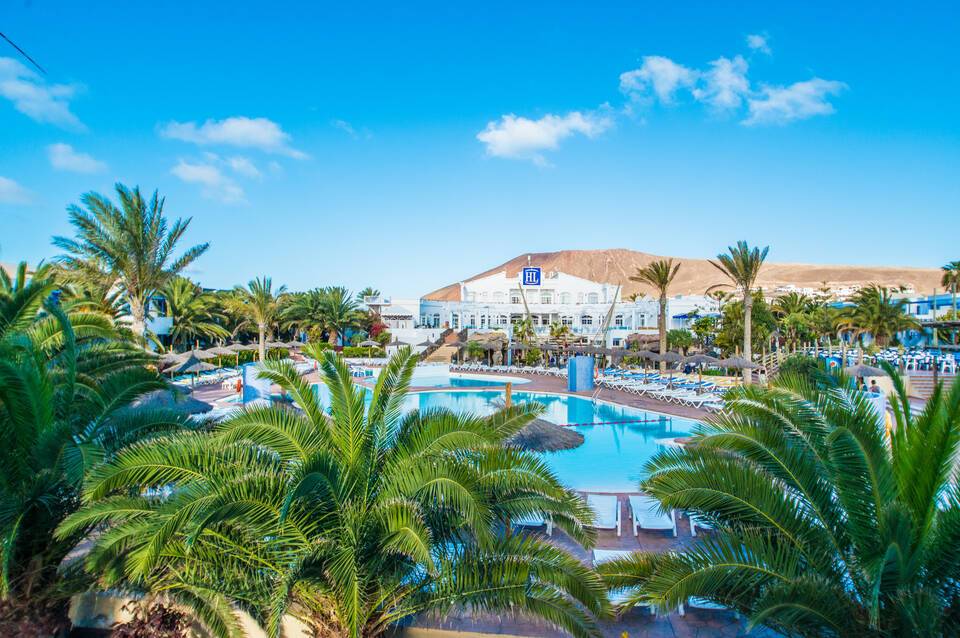 HL Paradise Island Hotel 5