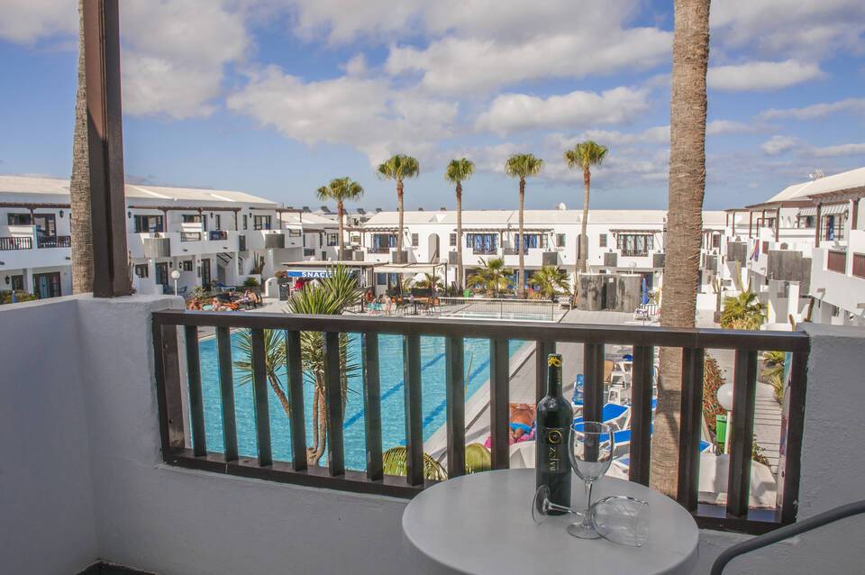 Apartamentos Plaza Azul 1