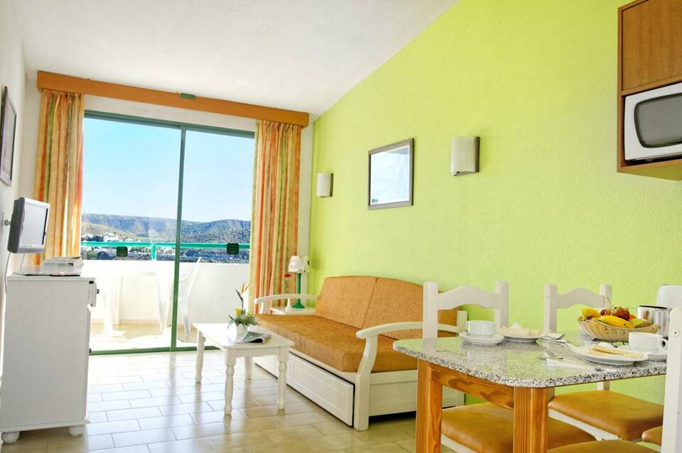 Apartamentos Monteparaiso 2