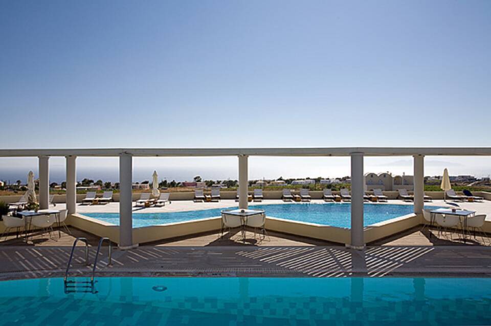 The Majestic Hotel 5