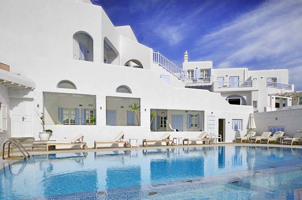 Petinos Beach Hotel 3