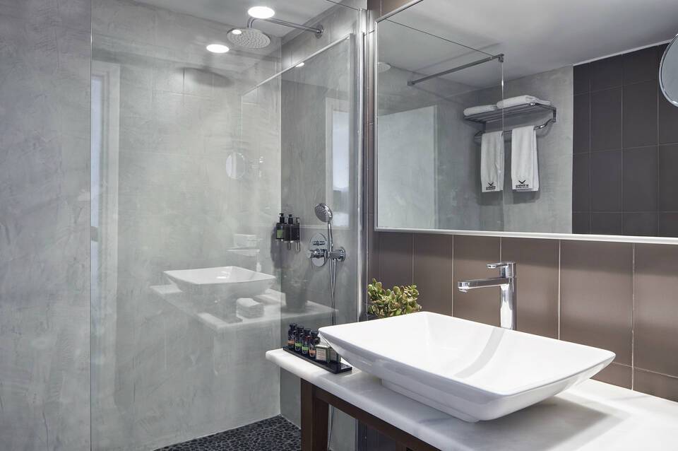 Aressana Spa Hotel and Suites 1