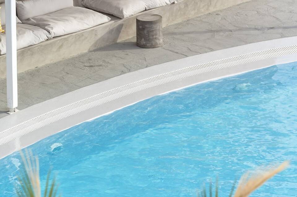 Boheme Mykonos Town - Small Luxury Hotels of the World 3