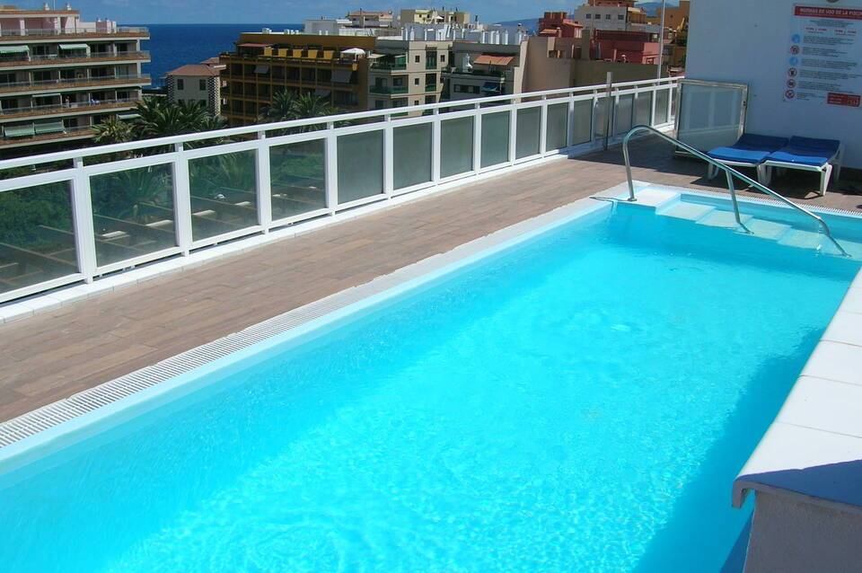 Hotel Tropical 3