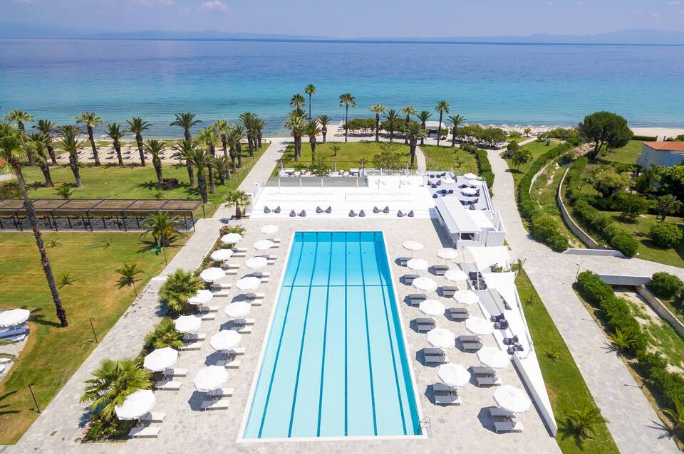 Kassandra Palace Seaside Resort 1
