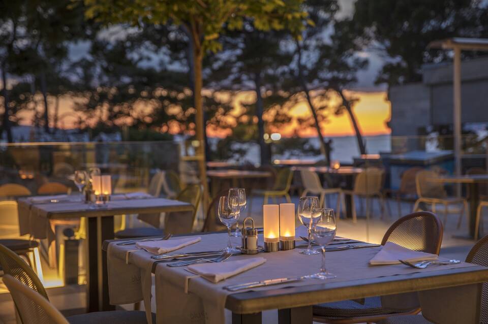 Bluesun Hotel Soline 5