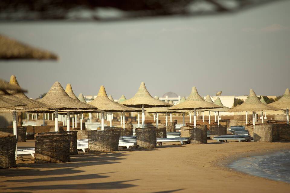 SUNRISE Juman Beach Resort 3