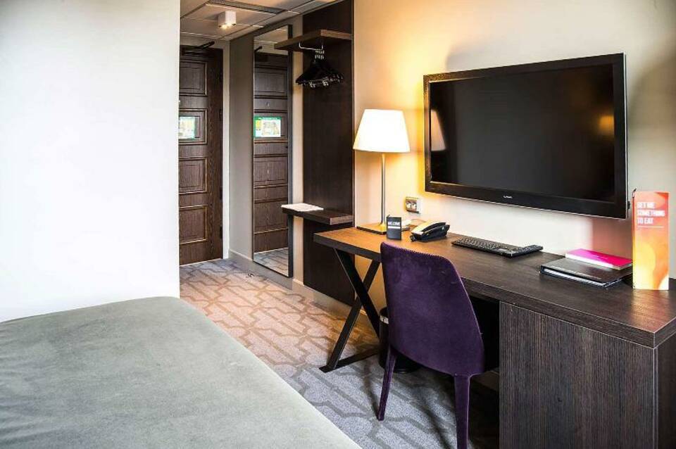 Clarion Hotel Post 1