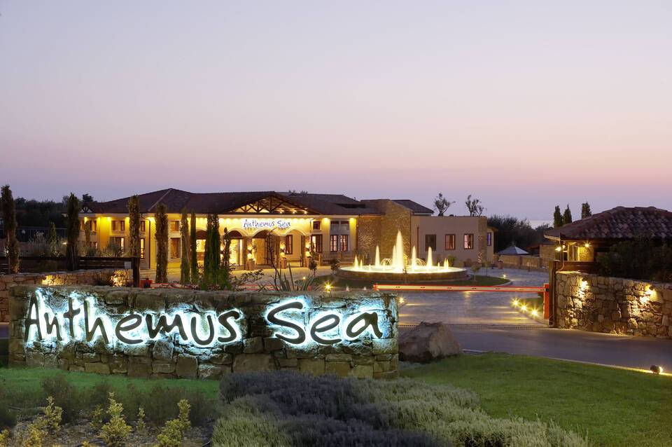 Anthemus Sea Beach Hotel & Spa 1