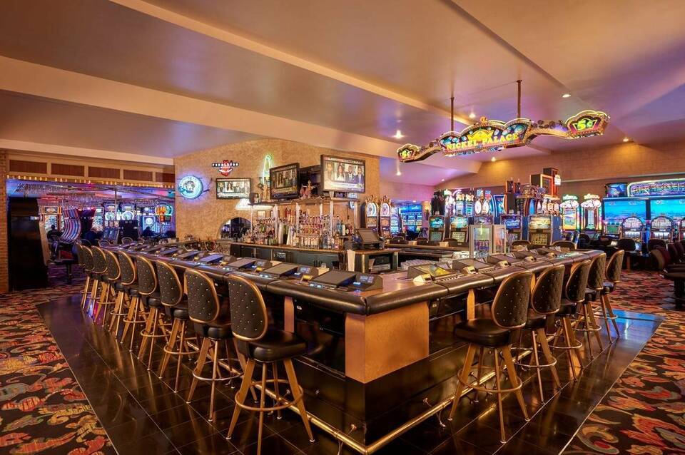 Four Queens Casino & Hotel 3