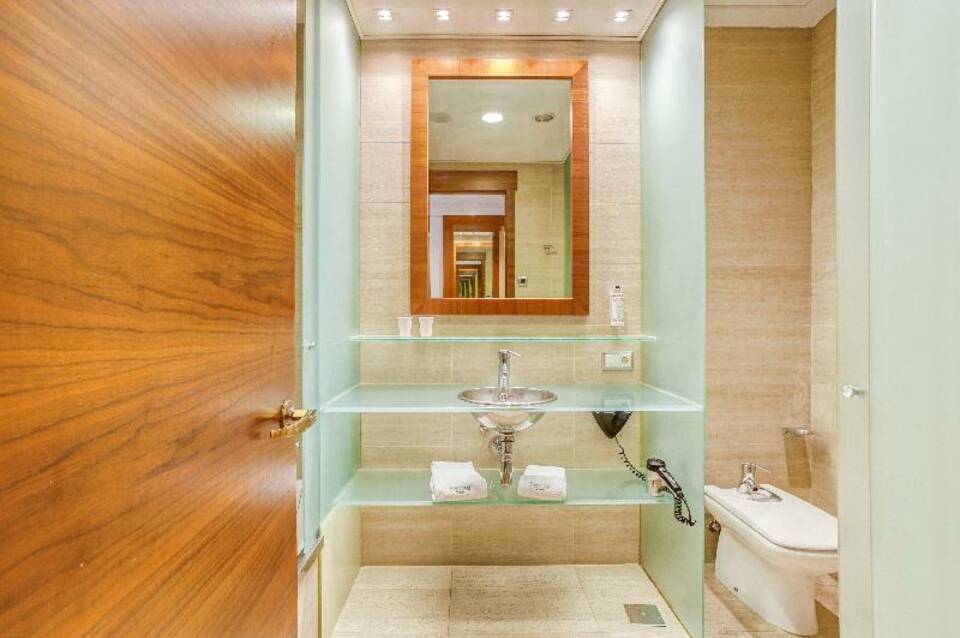 Sercotel Sorolla Palace 5