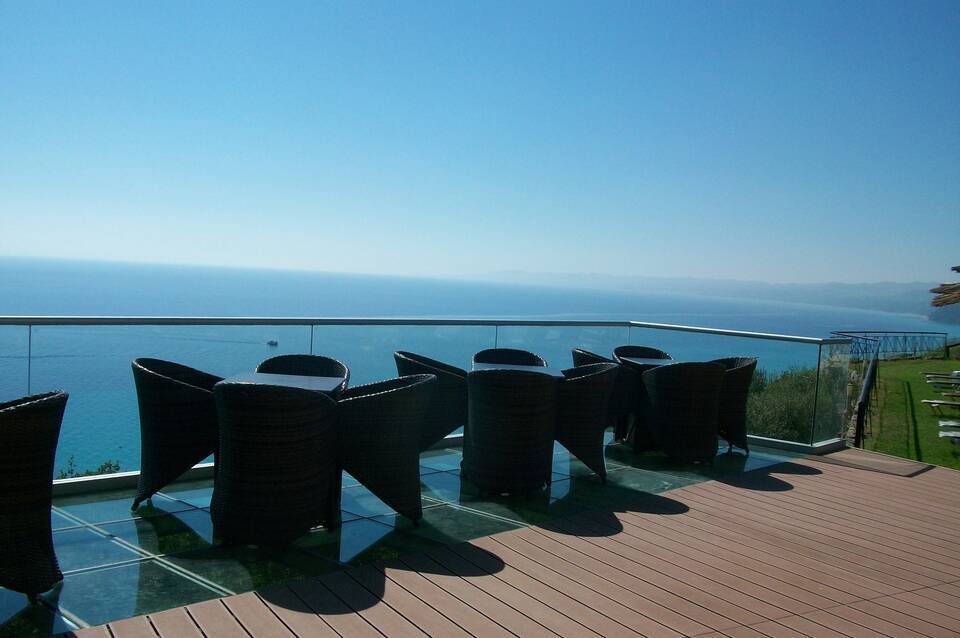 Aegean Blue Studios 4