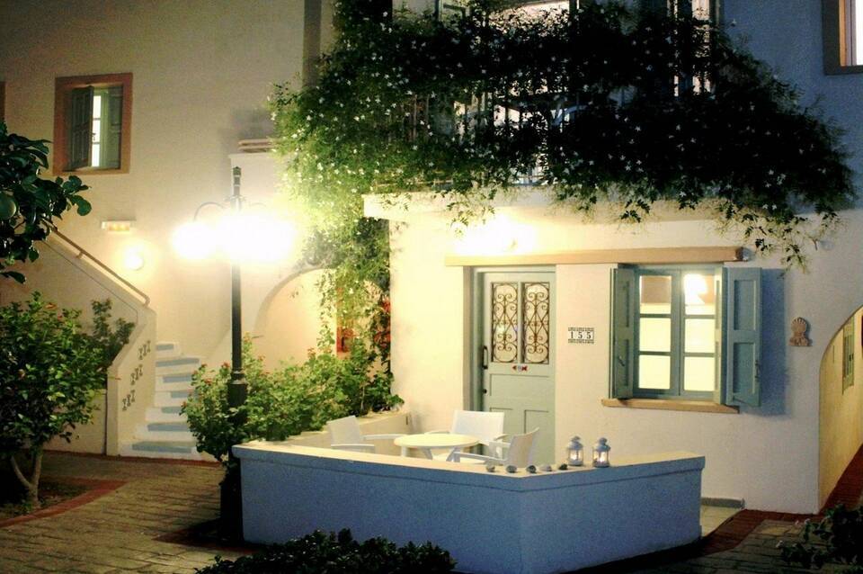 Nissia Kamares Hotel Apartments 4