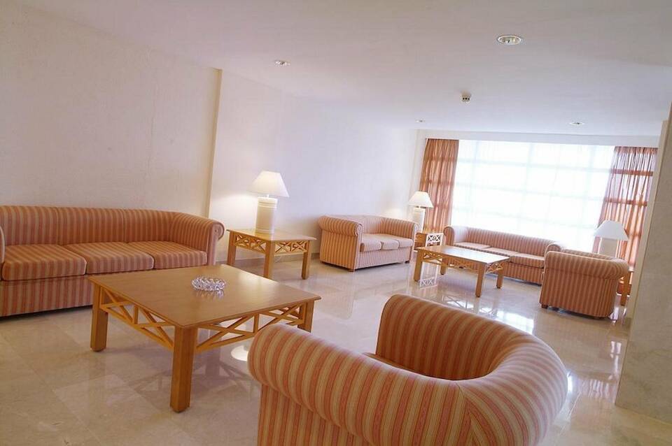 Protur Floriana Resort Aparthotel 5