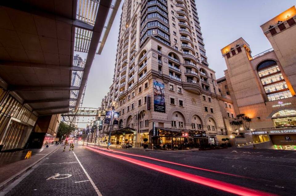 Michelangelo Towers 3