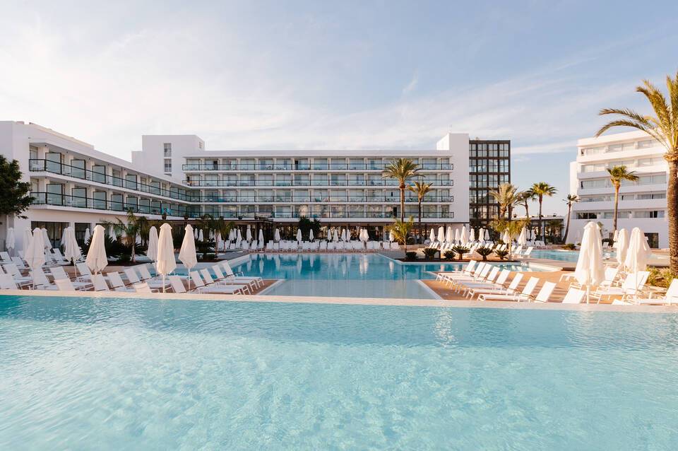AluaSoul Ibiza inkl. Mietwagen 1