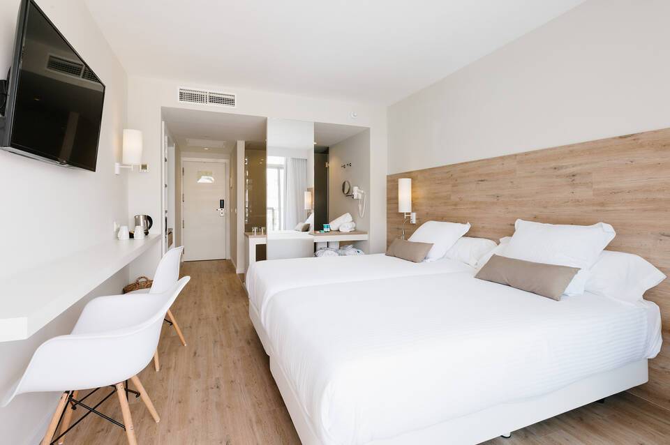 AluaSoul Ibiza inkl. Mietwagen 3