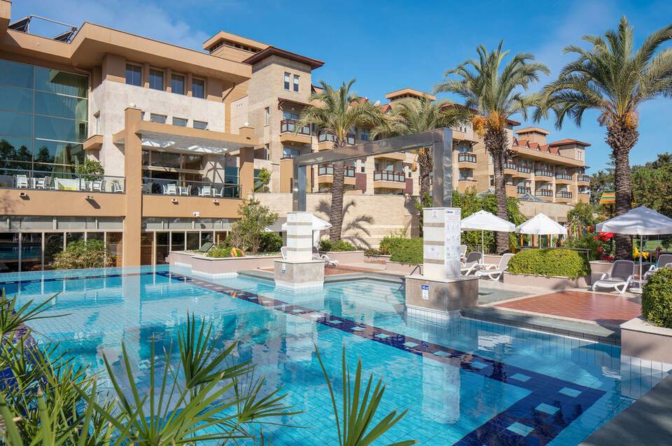 TUI BLUE Xanthe 1