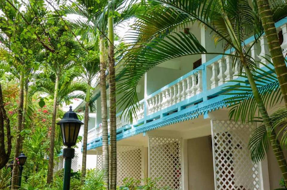 Legends Beach Resort 3