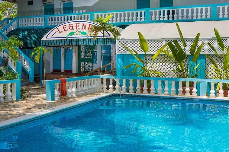 Legends Beach Resort 5