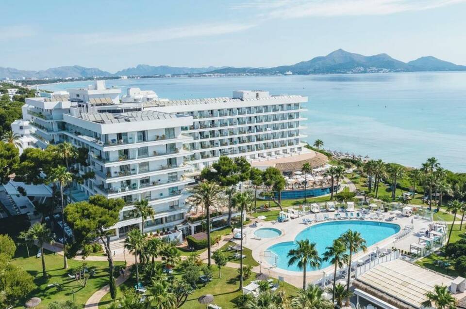 Playa Esperanza Resort 1