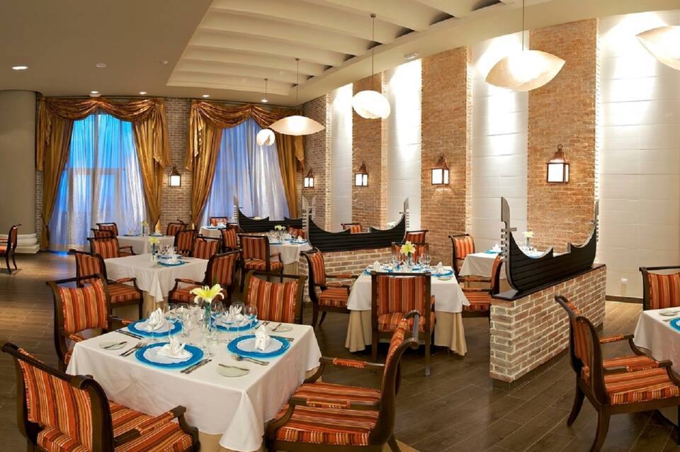 JOIA Rose Hall by Iberostar 2