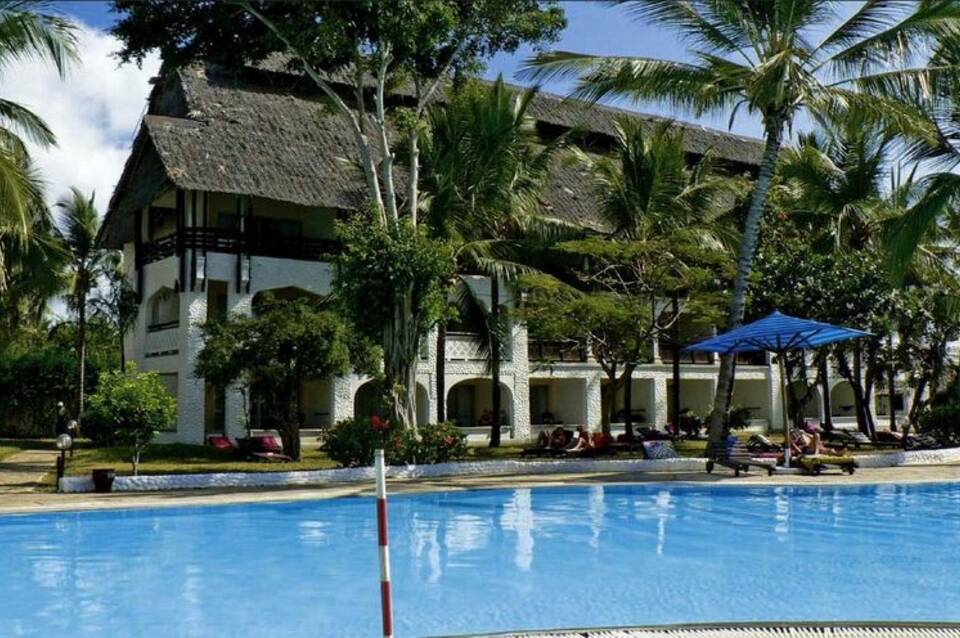 Southern Palms Beach Resort 1
